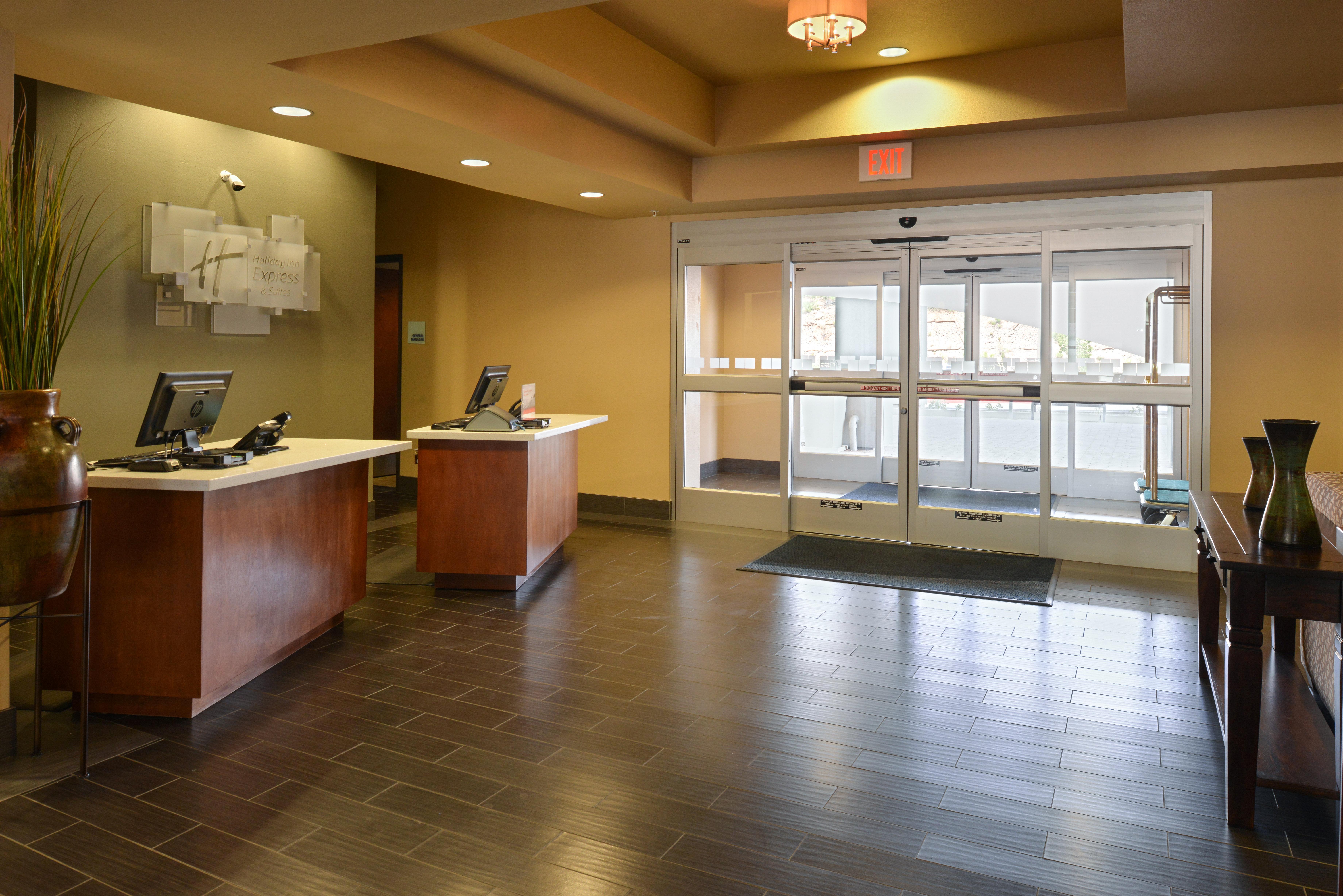 Holiday Inn Express & Suites Globe By Ihg Esterno foto