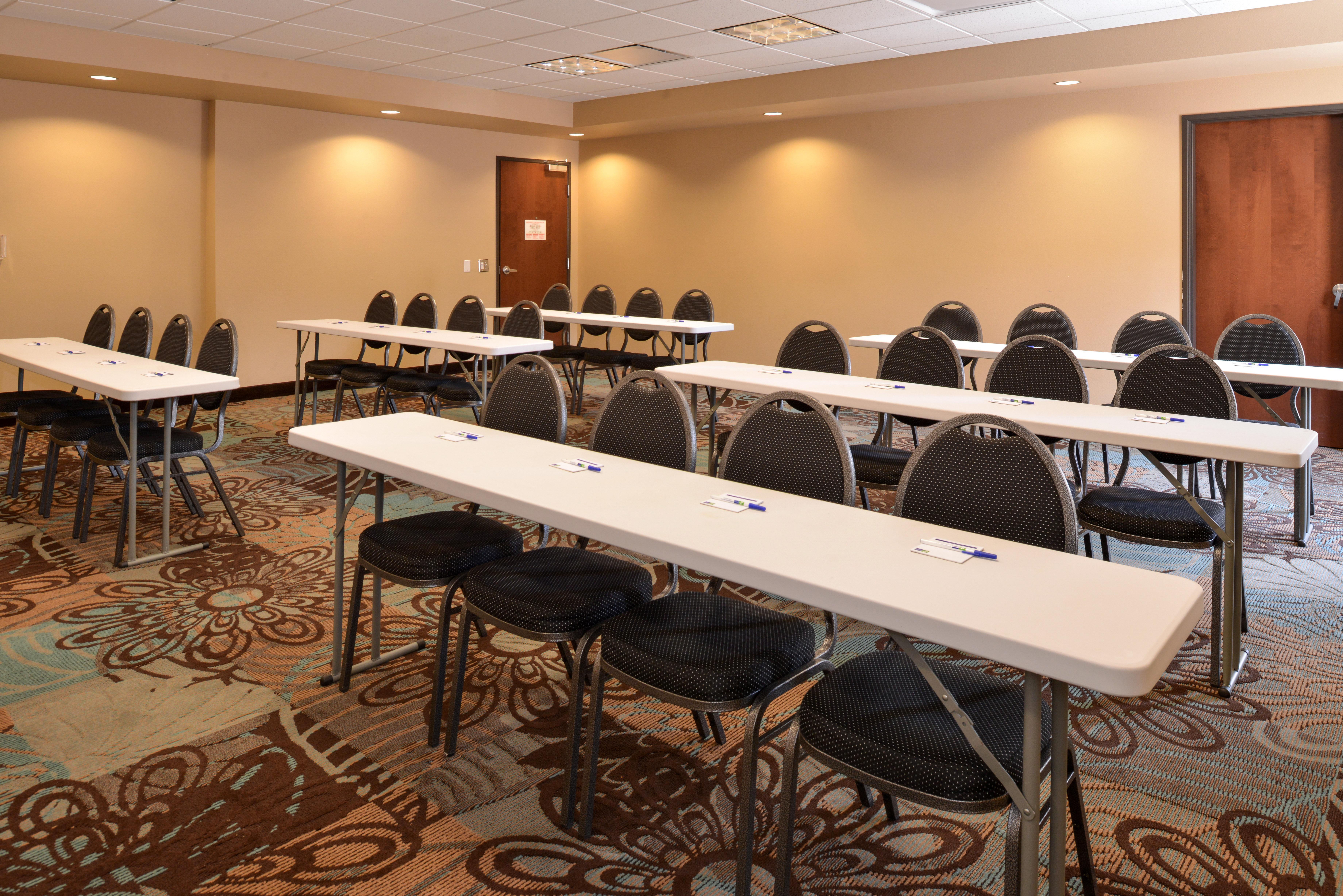 Holiday Inn Express & Suites Globe By Ihg Esterno foto